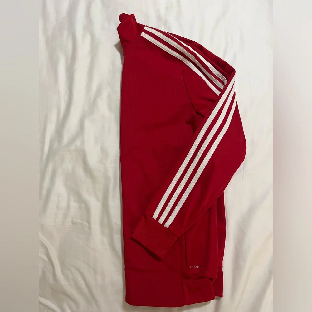 Adidas red zip up jacket - Picture 2 of 3